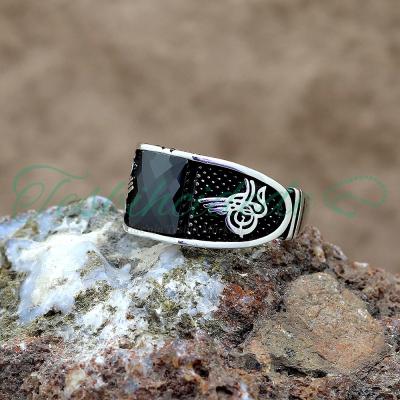 925 Ayar Gümüş Tuğralı Siyah Zirkon Taşlı Erkek Yüzük