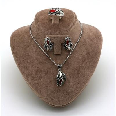 Akik Taşlı Markazit Gümüş Üçlü Takım