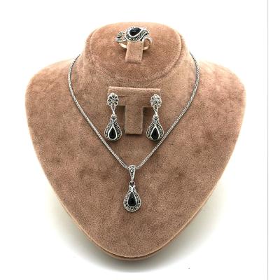 Lale Model Markazit Ve Oltu Taşlı Gümüş Üçlü Takım