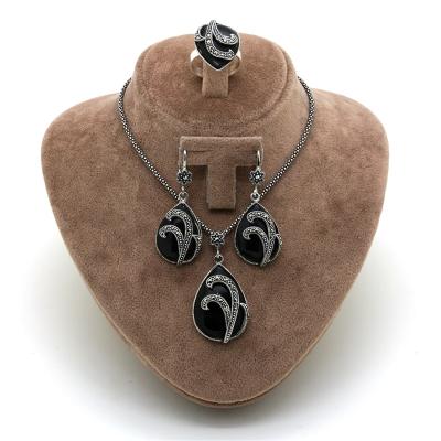 Markazit Taşlı Üçlü Takım