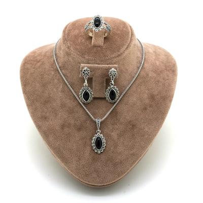 Markazit Ve Oltu Taşlı Gümüş Üçlü Takım