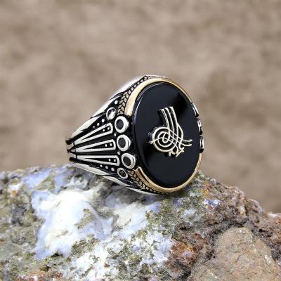 Oniks Taşlı Tuğra Motifli Gümüş Erkek Yüzük