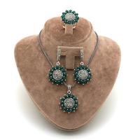 Yeşim Taşlı Markazit Gümüş Üçlü Takım