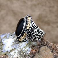 Oniks Taşlı Motifli Gümüş Erkek Yüzük