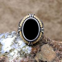 Oniks Taşlı Motifli Gümüş Erkek Yüzük